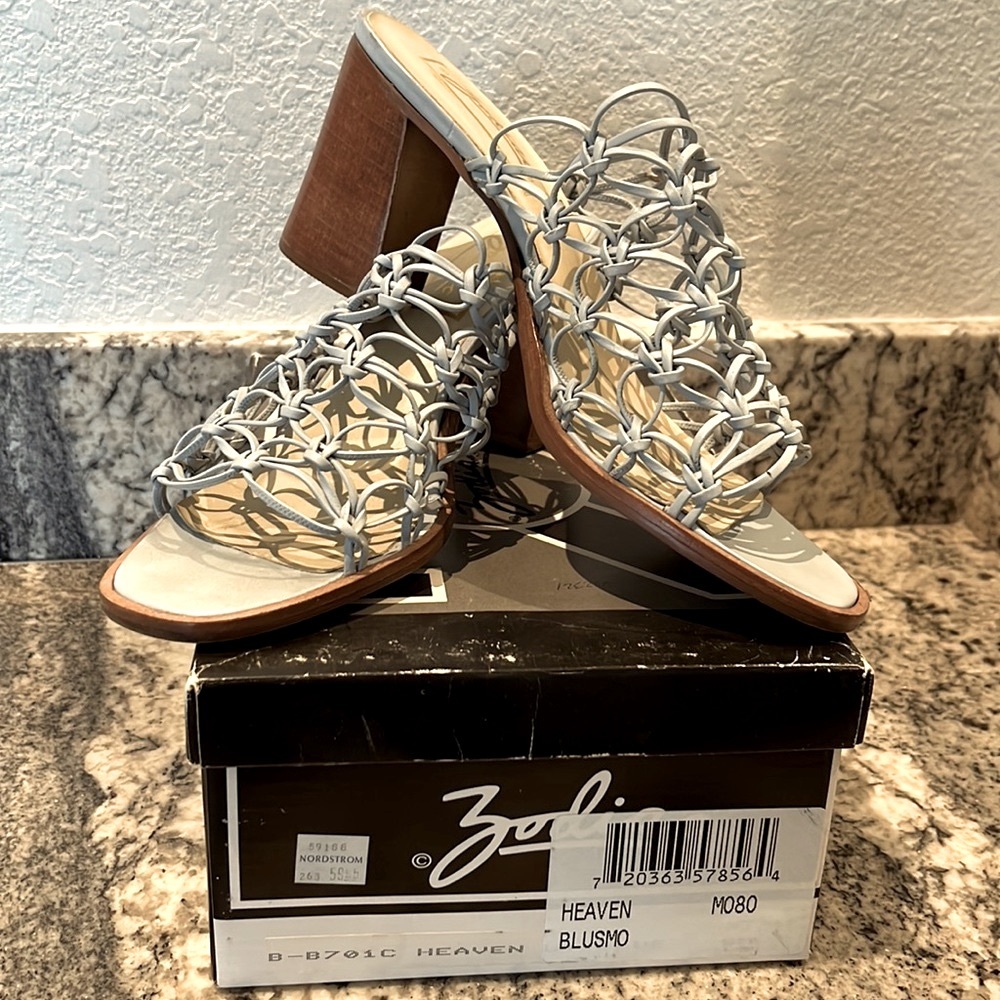 Zodiac- Blue Woven leather Sandals with wooden Heels Size 8M style: Heaven